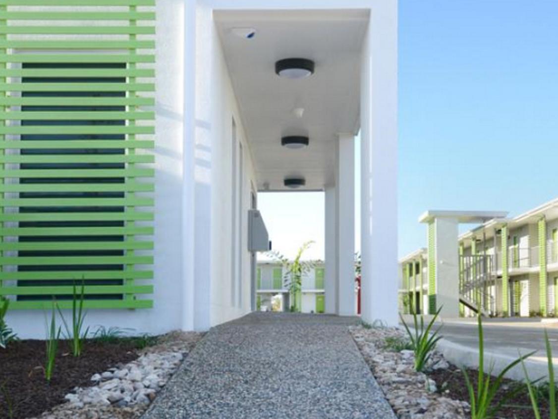 Mackay Oceanside Central Hotel Official Exterior foto