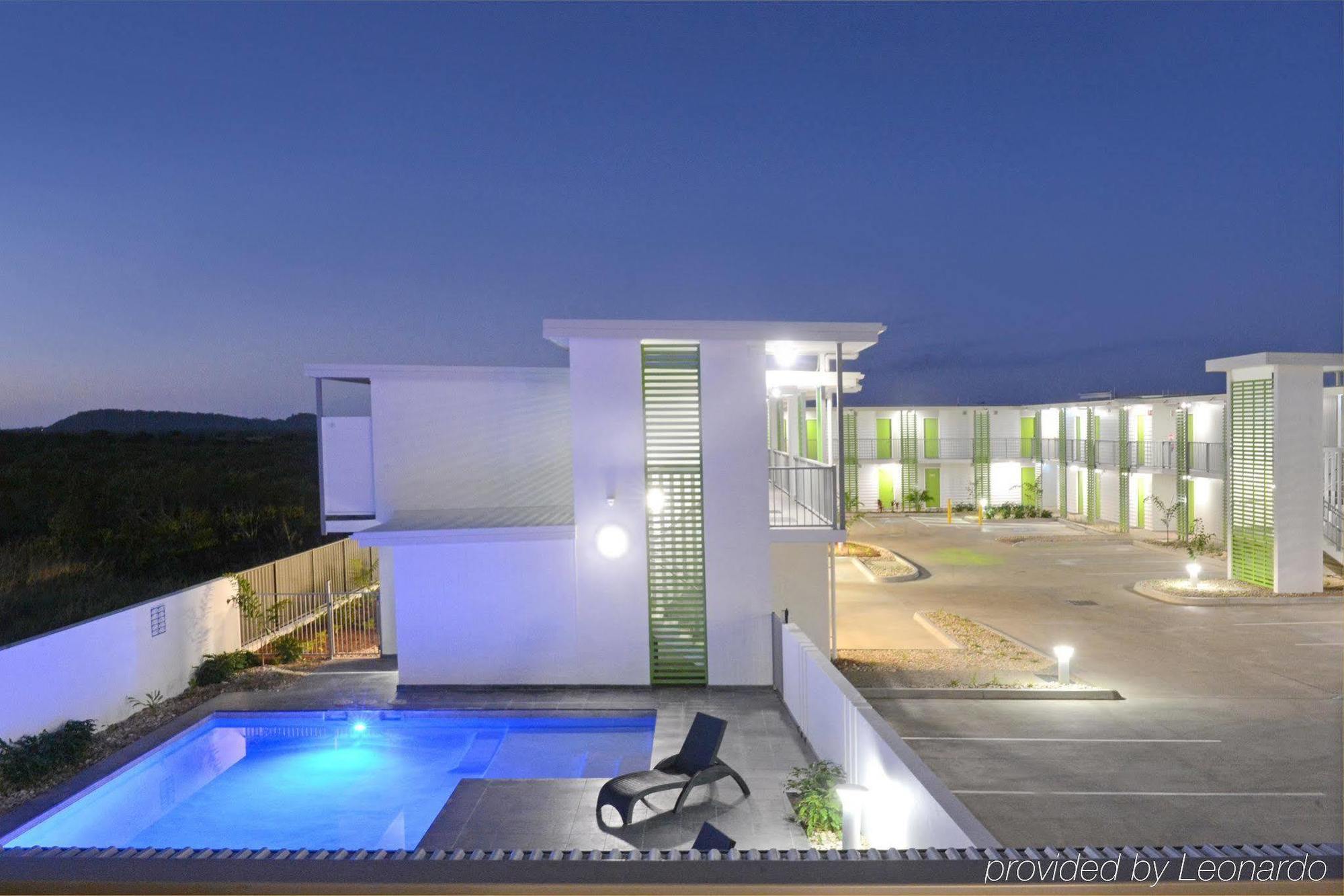 Mackay Oceanside Central Hotel Official Exterior foto